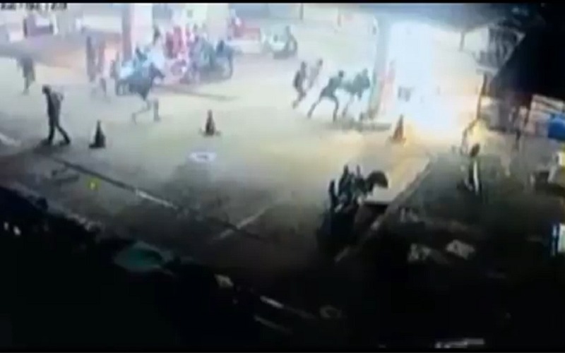 Viral Remaja Dikeroyok di SPBU Tak Jauh dari Markas Polda Sumsel 