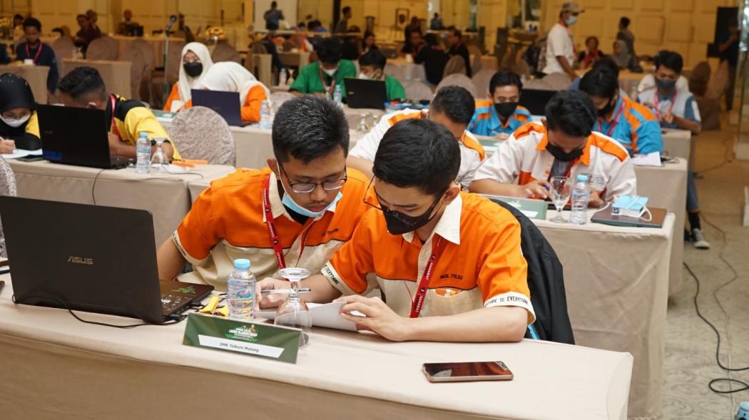 Bidik Talenta Siswa, Sahabat Ganjar Gelar Lomba Kejuruan SMK TKJ Se-Jawa Timur