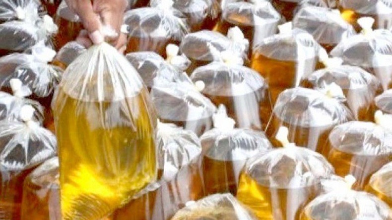  Harga Minyak Goreng di Pasar Tradisional Semarang Melonjak, Ini Penyebabnya