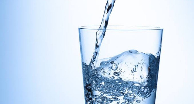 Kenali Persyaratan Air Minum yang Layak untuk Dikonsumsi
