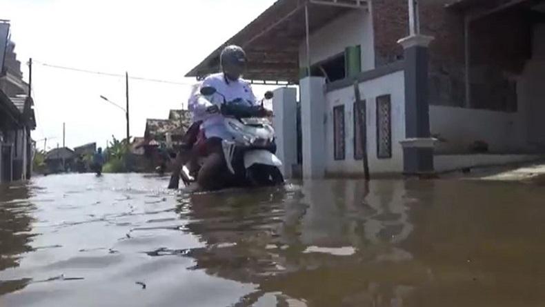 Tanggul Sungai Jebol, Ribuan Rumah di Pekalongan Kembali Terendam Banjir