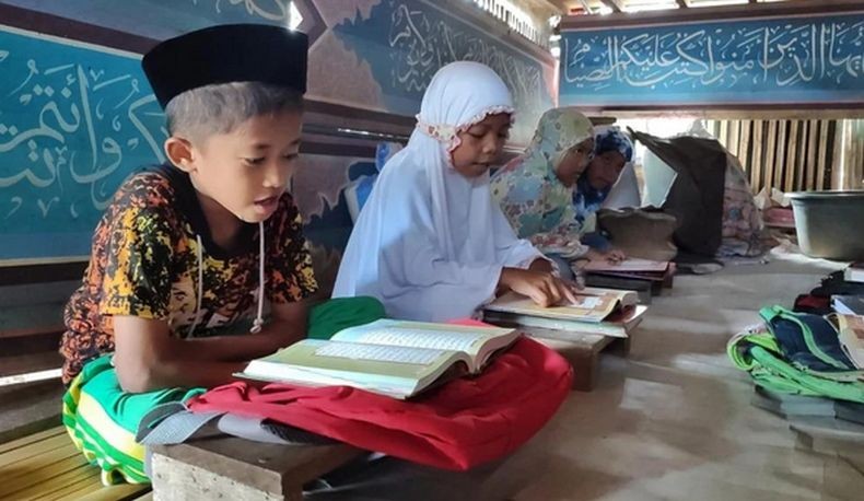 Mushaf Alquran Baru untuk Santri TPA di Pinrang