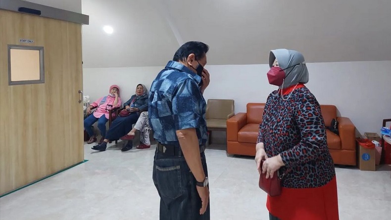 Hendropriyono Jenguk Tjahjo Kumolo di Rumah Sakit, Doakan Lekas Sehat