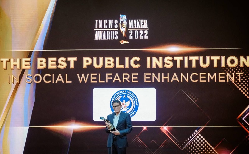 Raih iNews Maker Awards 2022, Sandiaga Uno Dedikasikan untuk 34 Juta Pelaku Parekraf