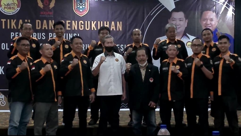 Lantik Pengurus POBSI Kalsel, Robby Suarly Harap Biliar Kalimantan Terus Tingkatkan Prestasi