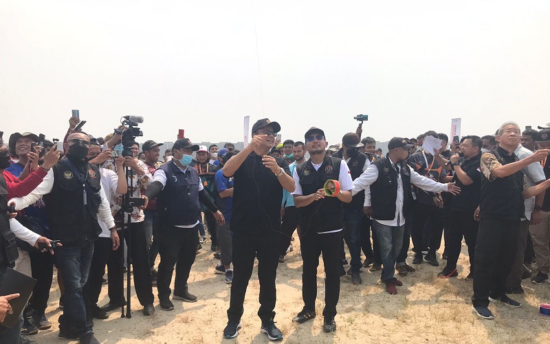 Anies Buka Kejurnas Layangan Aduan Piala Gubernur DKI: Membawa Hobi Jadi Prestasi