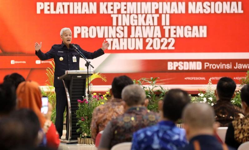 Ganjar Gembleng ASN : Jangan Sekadar Diskusi Tok, Harus Ada yang Konkret