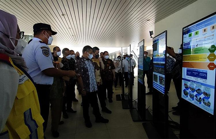 Wamenkeu Tandatangani Penanda Aset SBSN Proyek Underpass dan Jalur Kereta Bandara YIA