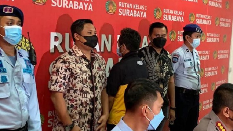 Tak Pakai Baju Tahanan, Ini Penampakan Mas Bechi saat Dititipkan ke Rutan Medaeng