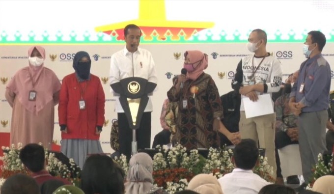 Jokowi Diprotes Ibu Pedagang Sayur karena Tak Dapat Bantuan Pemerintah, Begini Jawabannya 