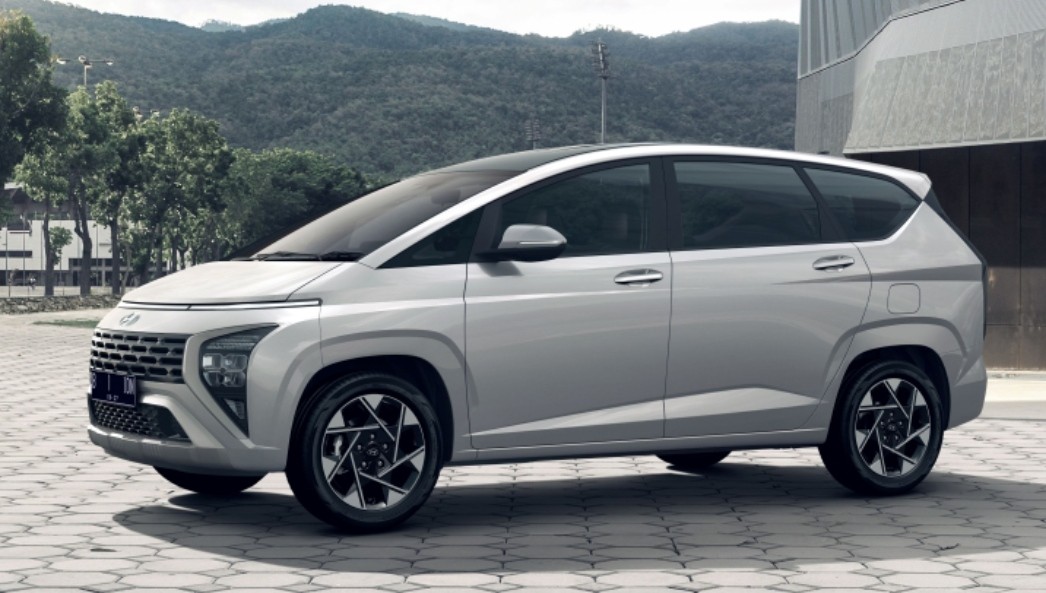 Hyundai Umumkan Harga Stargazer mulai Rp243 Jutaan, Pasar Low MPV Makin Panas