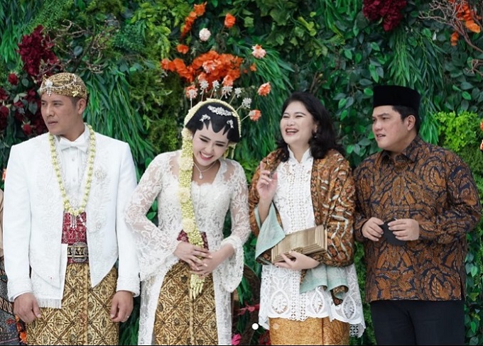 Jadi Saksi di Pernikahan Via Vallen, Erick Thohir: Seluruh Keluarga Asian Games Turut Berbahagia  