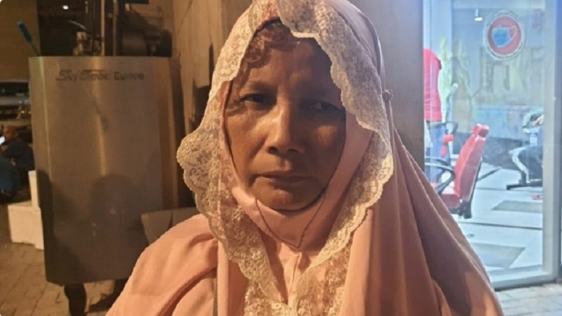 Kisah Perjuangan Warsini, Tukang Bubur Naik Haji yang Rutin Jalankan Jumat Berkah
