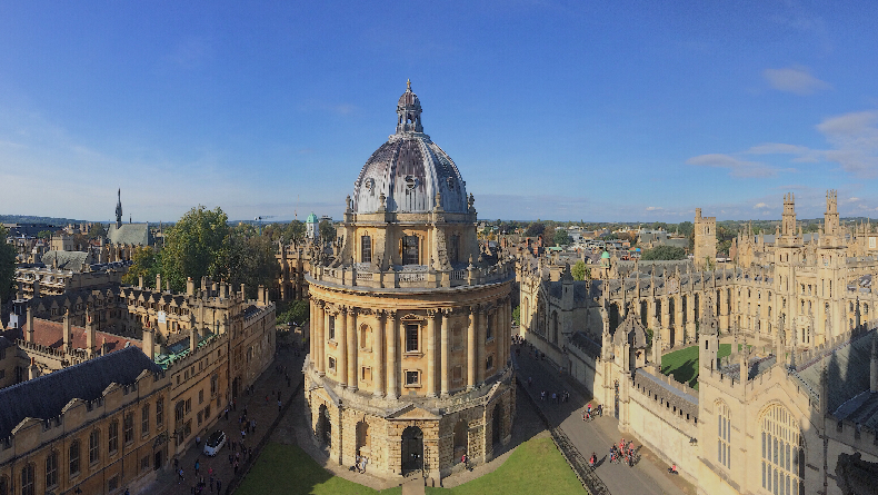 Intip Biaya dan Fasilitas Kuliah di Oxford, Jurusan Kesehatan Paling Mahal