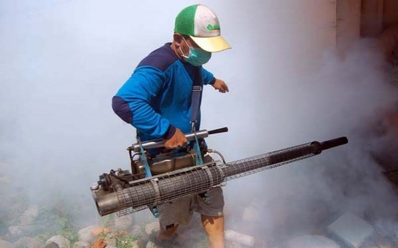 Cuaca Kurang Baik, Dinkes OKU Fogging Permukiman Warga Rawan DBD