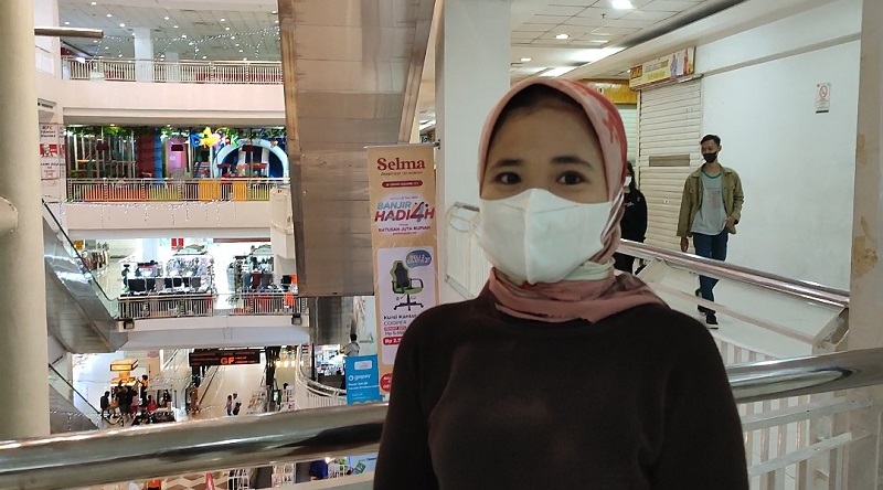Pengunjung Mal Masih Rendah, Omzet Pedagang Turun Drastis
