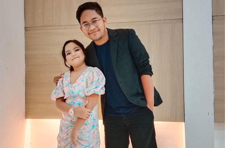 Luncurkan Lagu Memetik Bintang, Alya Azzahra Siap Jadi Pembuka Konser Grup Band Letto