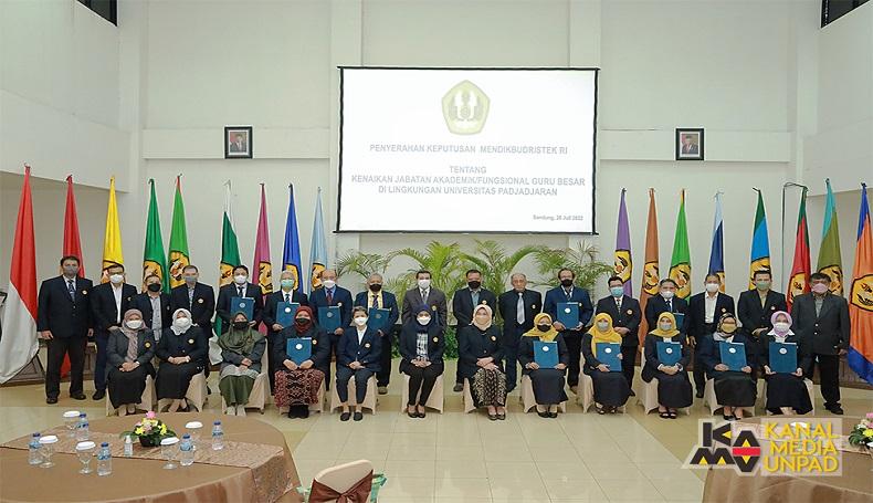 Bertambah 13 Orang, Unpad Kini Miliki 200 Guru Besar Berbagai Kepakaran