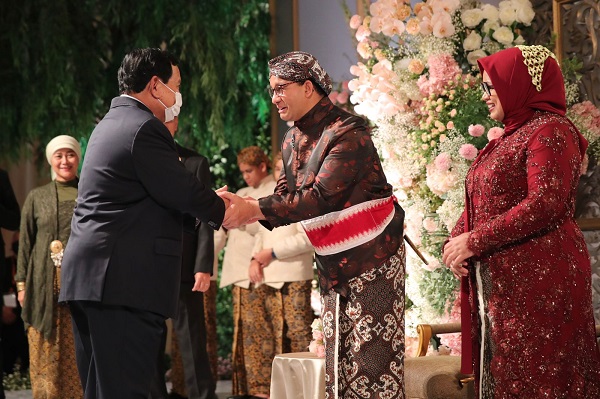 Menhan Prabowo Hadiri Pernikahan Putri Anies Baswedan, Pengamat: Negarawan!