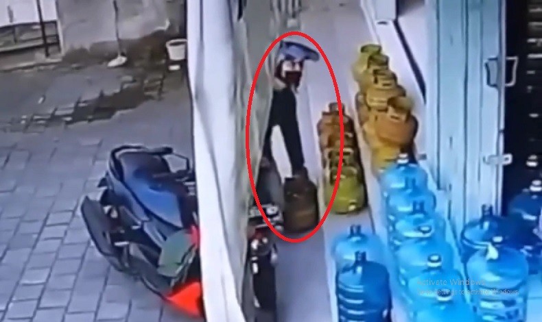 Viral Suami Ajak Istri Hamil Curi Tabung Gas di Toko, Aksinya Terekam CCTV