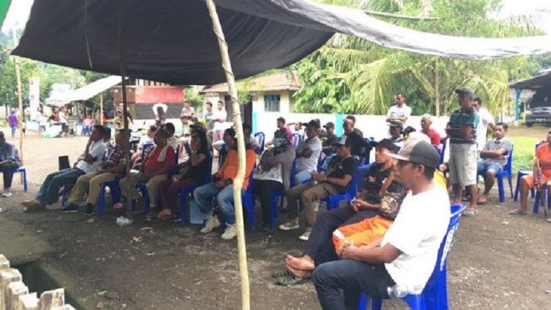 Gunung Ibu di Halmahera Erupsi, BPBD Bagikan Masker ke 7 Desa Terdampak