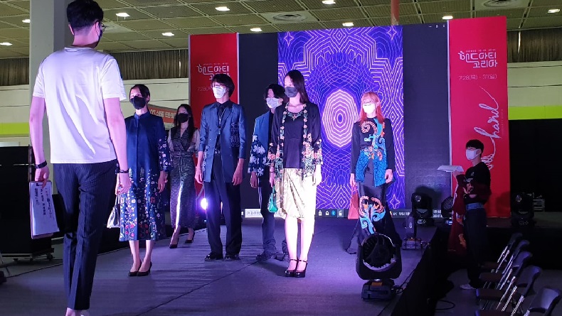 Keren! Produk Kriya Unggulan Jabar Mejeng di Pameran Kerajinan Terbesar Korea Selatan