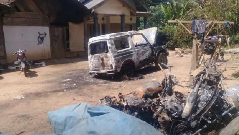 Mencekam, Ini Cerita Warga Jember Saat 7 Rumah Dibakar Puluhan OTK 