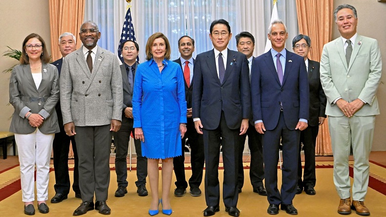  China Beri 8 Tindakan Balasan Buntut Kunjungan Ketua DPR AS ke Taiwan