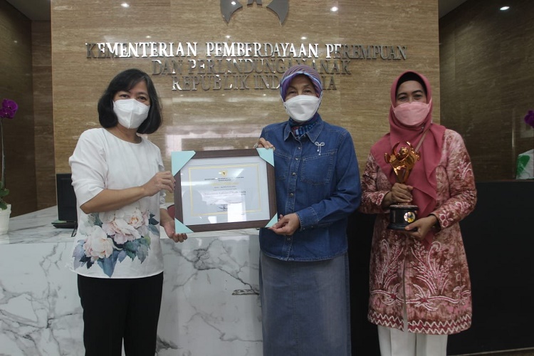 Raih Penghargaan KLA Kedua, Noormiliyani Bertekad Naikan Predikat