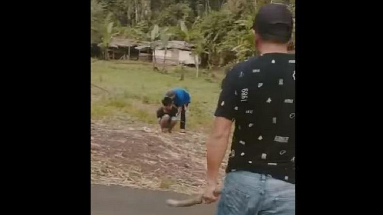 Viral Pencuri Anjing Nangis Ditangkap Warga, Minta-Minta Ampun saat Dihakimi Massa