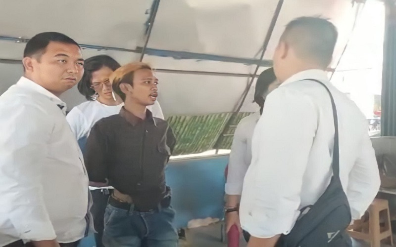 Kecanduan Main Judi, Pegawai Pecel Lele Ajak Kekasihnya Jual Motor Teman