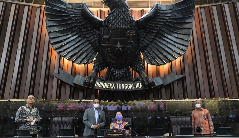 Cek Persiapan Sidang Tahunan DPR, Puan Ungkap Makna Penggunaan Ornamen Batik Khas Yogyakarta