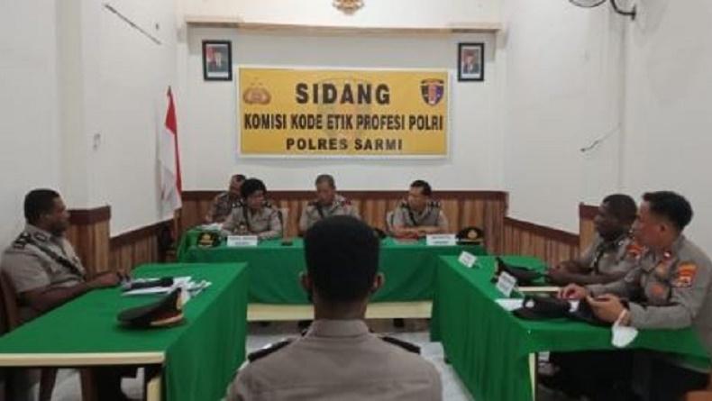 Langgar Disiplin dan Kode Etik Profesi Polri, 8 Personel Polres Sarmi Disidang