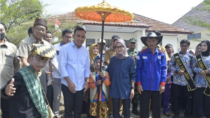 Sawarna Beach Festival Digelar, Menparekraf Berharap Tingkatkan Ekonomi Masyarakat Sekitar