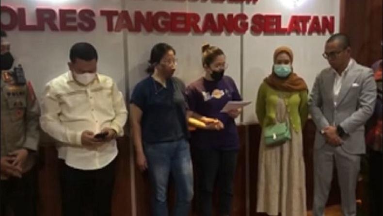Isi Permintaan Maaf Lengkap Keluarga Pencuri Cokelat di Alfamart