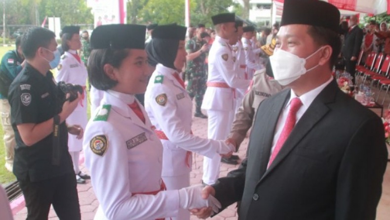 30 Anggota Paskibraka Sulut Siap Jalankan Tugas usai Dikukuhkan Wagub Kandouw
