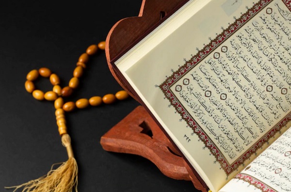 12 Contoh Hukum Tajwid dalam Al Quran dan Jenisnya selain Mad