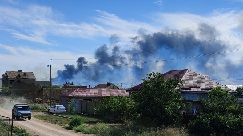  Drone Ukraina Serang Pangkalan Udara Utama Rusia di Krimea