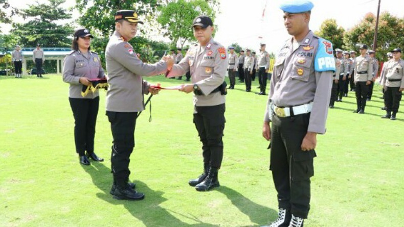 2 Personel Polres Kepulauan Talaud Terima Penghargaan, Ini Prestasinya