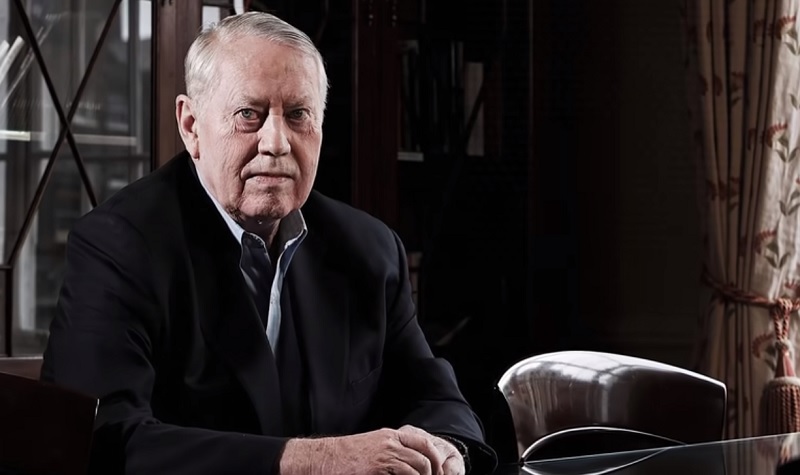Sosok Chuck Feeney, Miliarder yang Sumbangkan Seluruh Kekayaannya untuk Amal