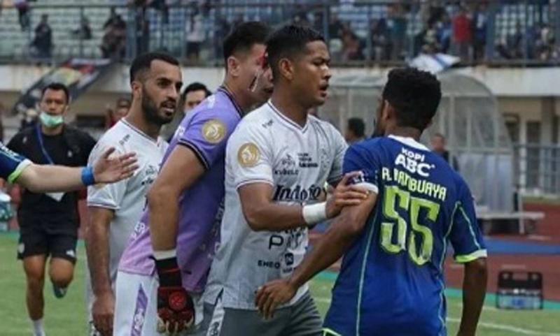 Nadeo dan Ricky Kambuaya Berdamai usai Ribut di Lapangan, Ruang Ganti Timnas Sejuk Lagi