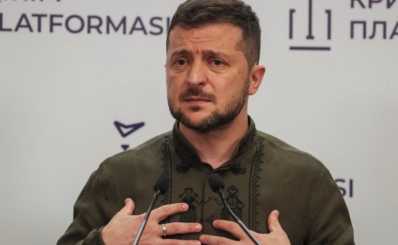 Ukraina Dihujani Rudal Rusia, Zelensky: 12 Orang Tewas 80 Luka-Luka
