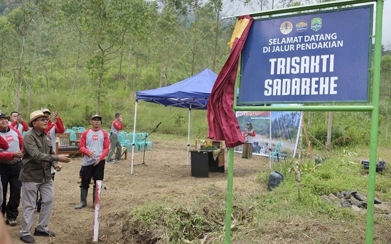 Jalur Pendakian Baru Gunung Ciremai Diluncurkan, Ini Nama dan Rutenya