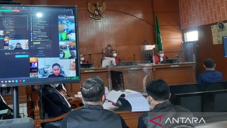 Korban Binary Option Quotex Bersaksi di Sidang Doni Salmanan, Ngaku Rugi Rp136 Juta
