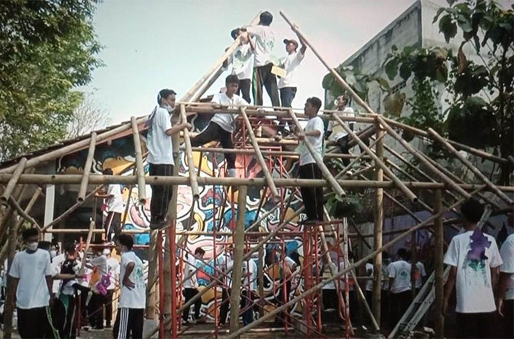 Fakultas Seni Rupa ISI Yogyakarta Ajarkan Mahasiswa Baru Konsep Seni Lewat Bangunan Joglo