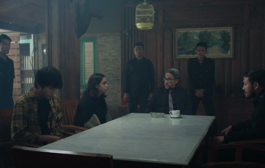 Makin Seru! Vision+ Originals Cinta Di Balik Awan Episode 9: Saatnya Meruntuhkan Kerajaan Musuh