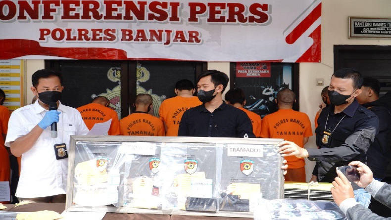 Polantas Polres Banjar Gagalkan Peredaran Obat Terlarang dan Tangkap 2 Pengedar