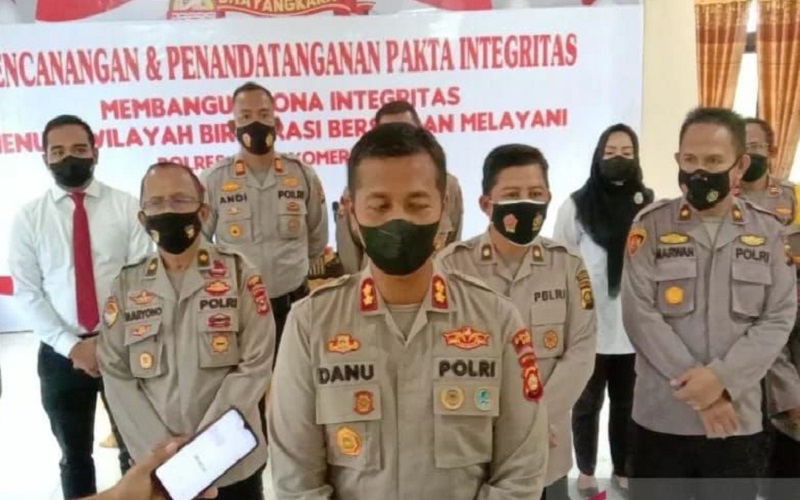 Polisi Dibantu TNI Patroli Malam di Baturaja OKU, Ada Apa?