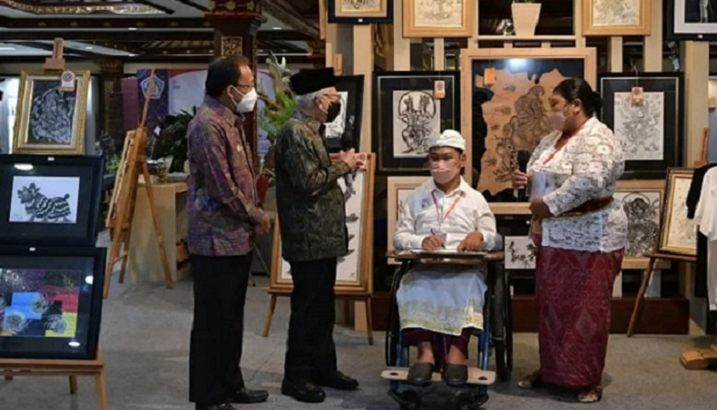 Momen Wapres Ma’ruf Amin Bertemu Pelukis Difabel Asal Bali