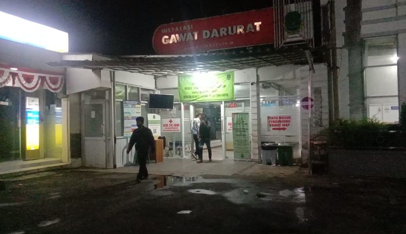 Remaja Dibacok OTK di Sukabumi, Celurit Masih Menancap saat Dibawa ke Rumah Sakit